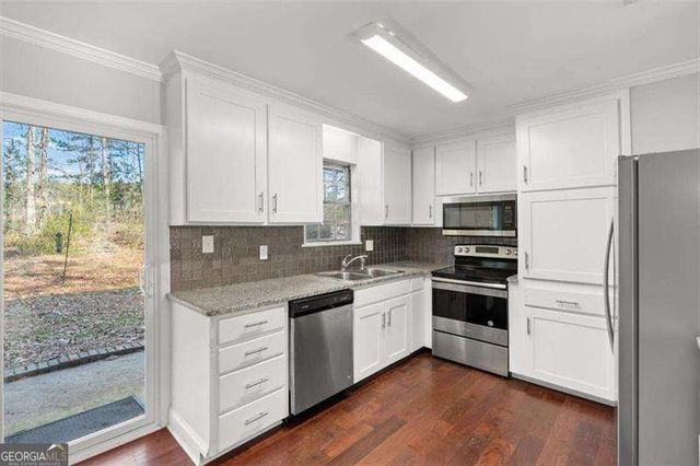 81 Russell Drive NE, Rome, GA 30165