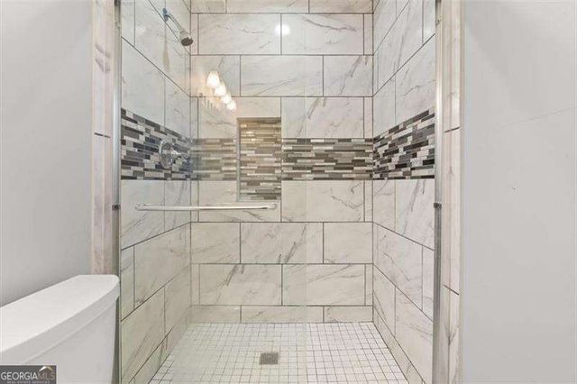 81 Russell Drive NE, Rome, GA 30165