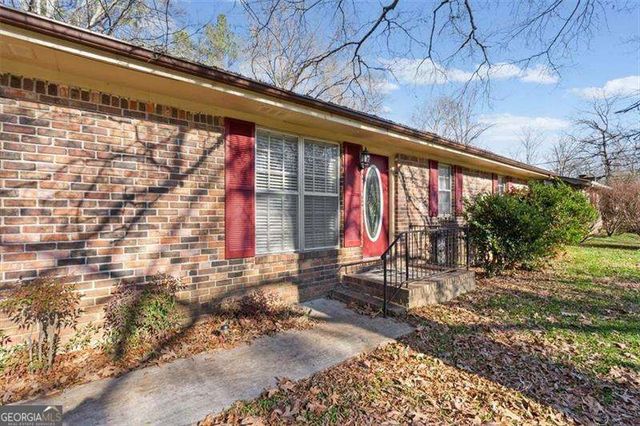 81 Russell Drive NE, Rome, GA 30165