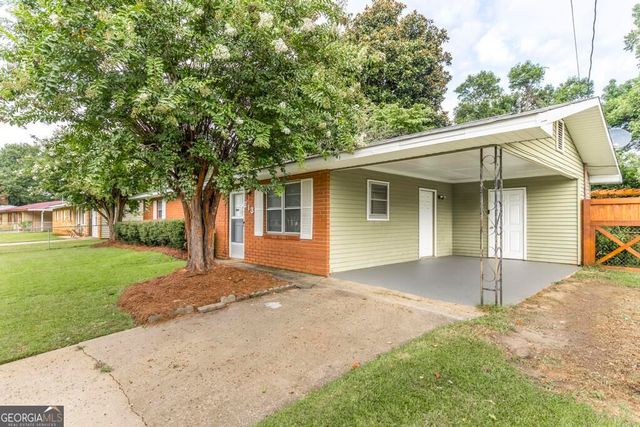 213 Debra Drive, Warner Robins, GA 31088