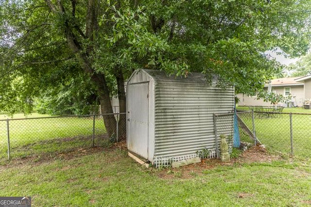 213 Debra Drive, Warner Robins, GA 31088