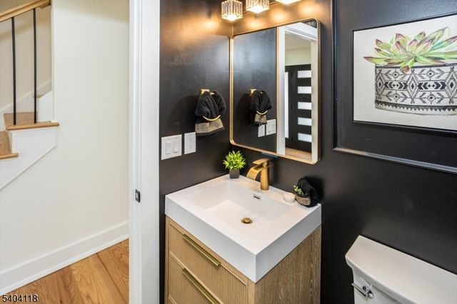 415 Mount Prospect Ave, Clifton City, NJ 07012