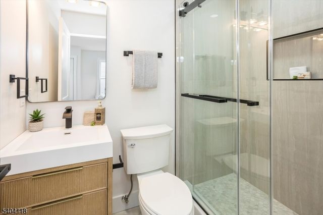 415 Mount Prospect Ave, Clifton City, NJ 07012