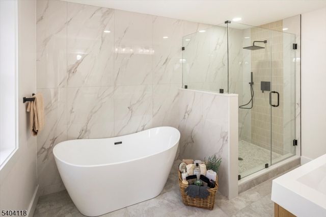 415 Mount Prospect Ave, Clifton City, NJ 07012