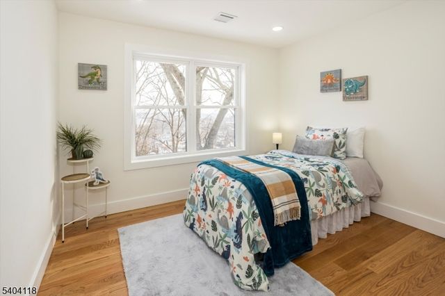 415 Mount Prospect Ave, Clifton City, NJ 07012