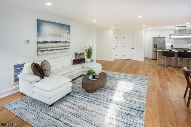 415 Mount Prospect Ave, Clifton City, NJ 07012