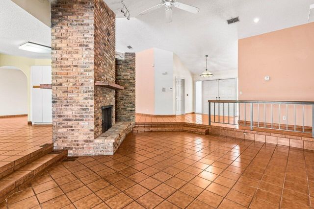 3093 NW 28th Terrace, Boca Raton, FL 33434