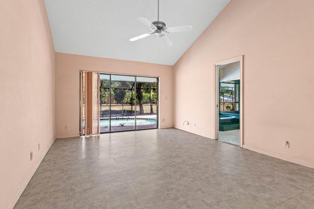3093 NW 28th Terrace, Boca Raton, FL 33434