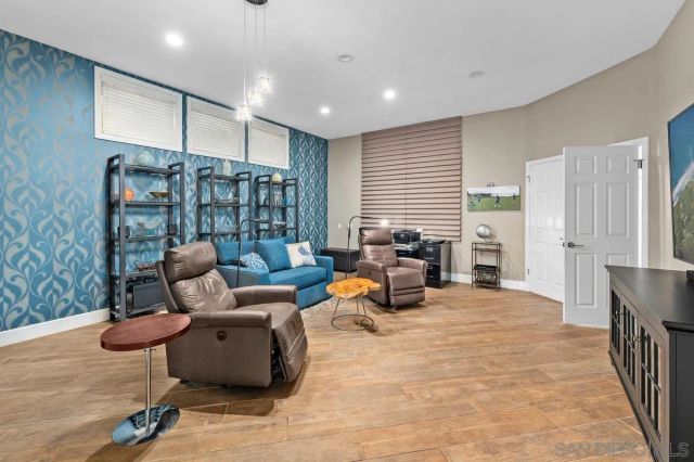 4251 Trias St, San Diego, CA 92103