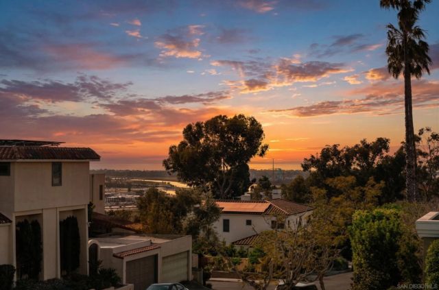 4251 Trias St, San Diego, CA 92103