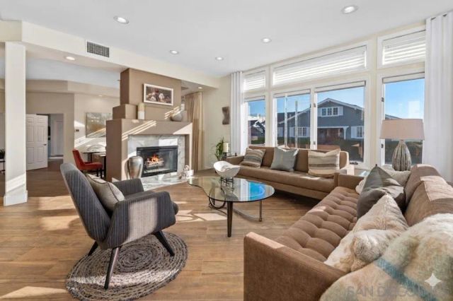 4251 Trias St, San Diego, CA 92103