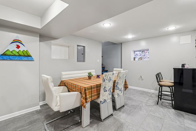 4109 Wenonah Avenue, Stickney, IL 60402