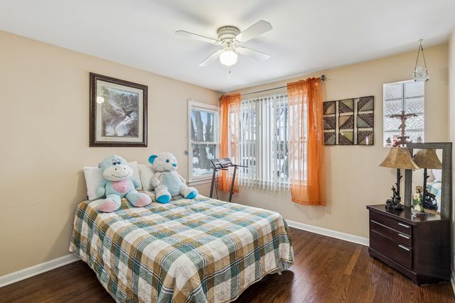 4109 Wenonah Avenue, Stickney, IL 60402