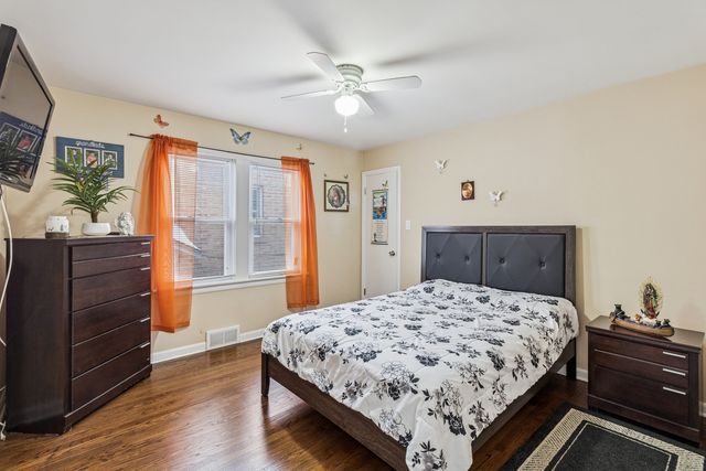 4109 Wenonah Avenue, Stickney, IL 60402