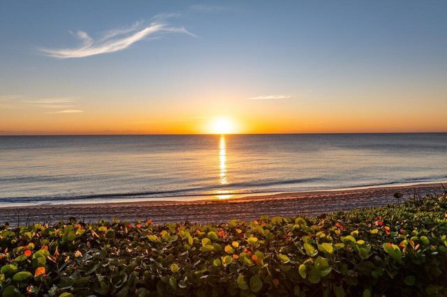 6201 N Ocean Boulevard, Ocean Ridge, FL 33435