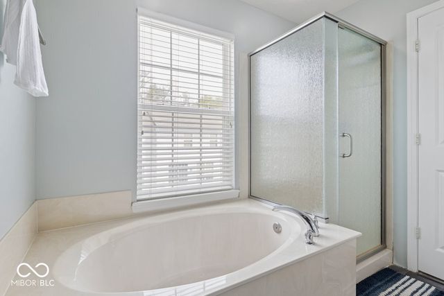 416 Beverly Court, Carmel, IN 46032