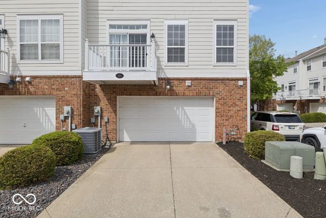416 Beverly Court, Carmel, IN 46032