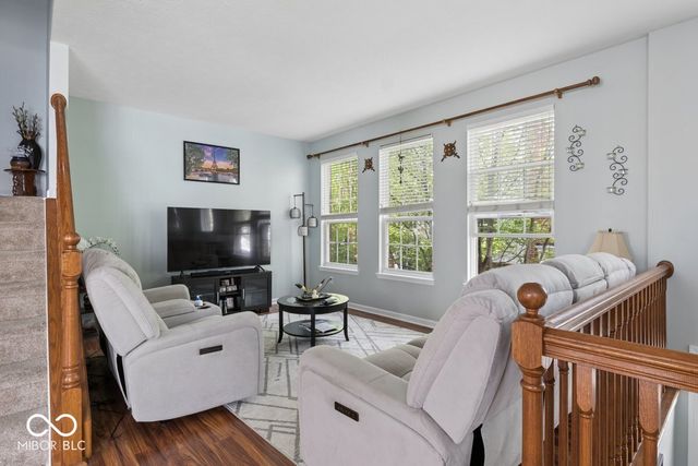 416 Beverly Court, Carmel, IN 46032