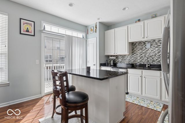 416 Beverly Court, Carmel, IN 46032