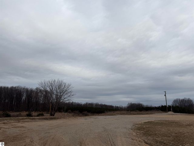 9088-B Aurora Vista Trail, Williamsburg, MI 49690