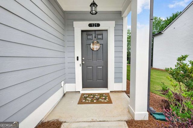 121 Mill Pond Lane, Calhoun, GA 30701