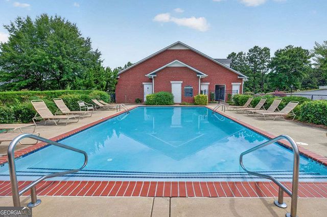 121 Mill Pond Lane, Calhoun, GA 30701