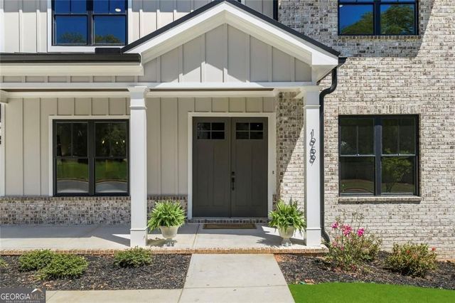 1992 Highgrove Court, Atlanta, GA 30345