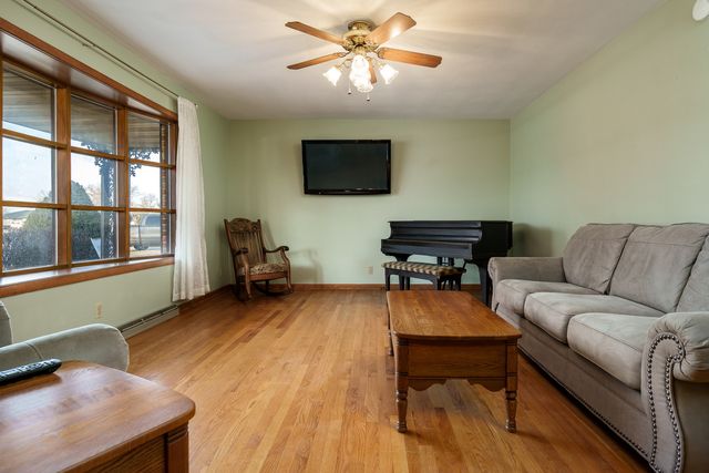 309 Whittemore Drive, South Beloit, IL 61080