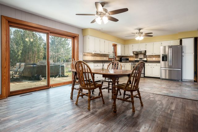 309 Whittemore Drive, South Beloit, IL 61080