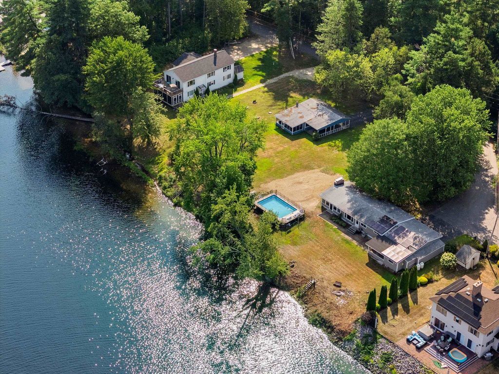 71 Kimball Drive, Hooksett, NH 03106