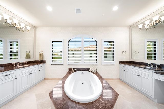 10445 N Barnsley Drive, Parkland, FL 33076
