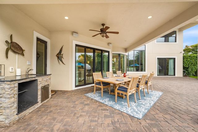 10445 N Barnsley Drive, Parkland, FL 33076