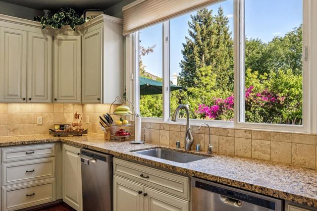 5698 La Seyne Place, San Jose, CA 95138