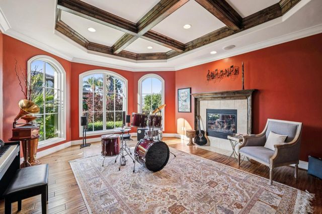 5698 La Seyne Place, San Jose, CA 95138