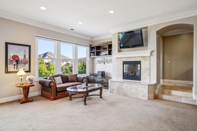 5698 La Seyne Place, San Jose, CA 95138