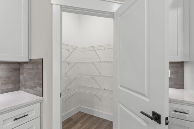 5521 Chenier Drive, Gulf Breeze, FL 32563