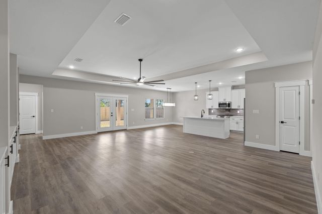 5521 Chenier Drive, Gulf Breeze, FL 32563