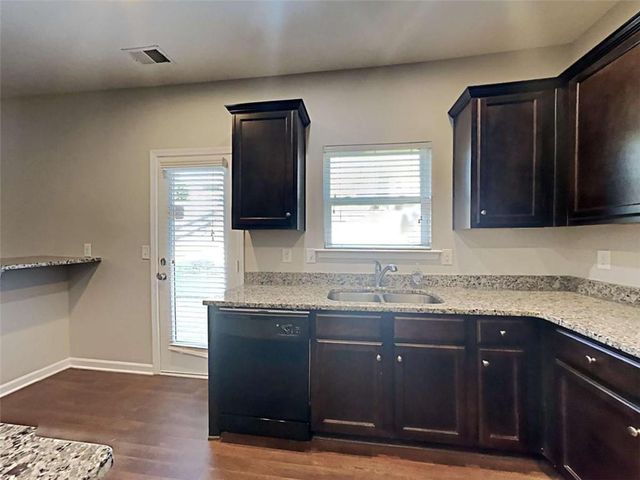 421 Reinhardt Lane, Ball Ground, GA 30107