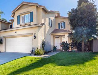 3033 Rancho La Presa, Carlsbad, CA 92009