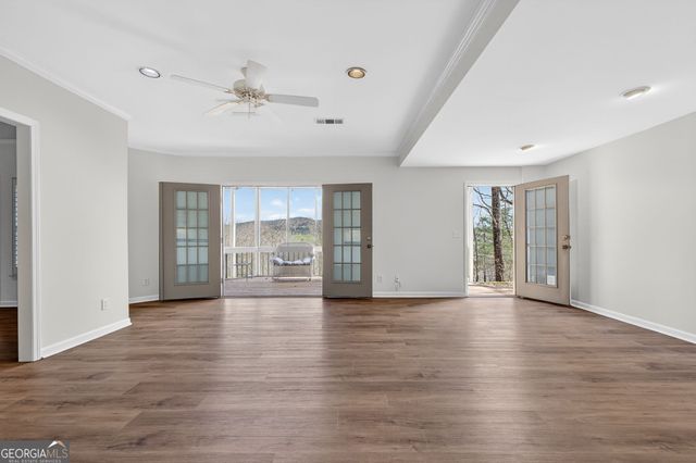 1027 Hunters Trace, Jasper, GA 30143