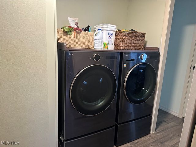 27202 Cook Road 127, Olmsted Twp, OH 44138