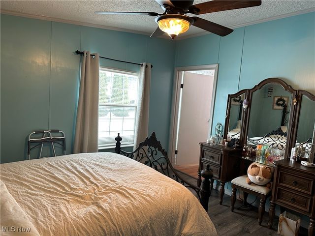 27202 Cook Road 127, Olmsted Twp, OH 44138