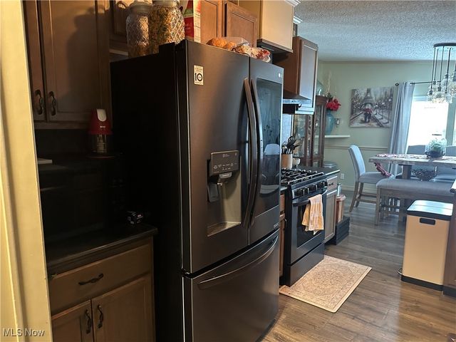 27202 Cook Road 127, Olmsted Twp, OH 44138