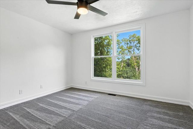 216 MORNINGSIDE Avenue, Council Bluffs, IA 51503