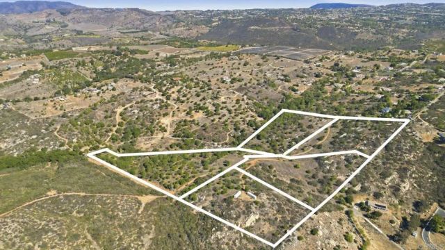 12121 Mira Grande, Valley Center, CA 92082