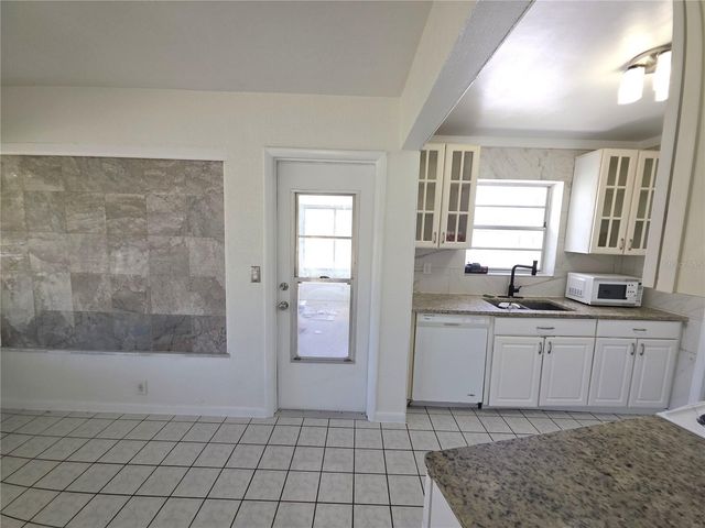 802 CRAWFORD STREET, Deltona, FL 32725
