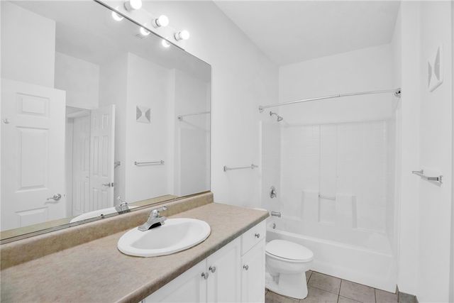 5045 Fairways Circle D306, Vero Beach, FL 32967