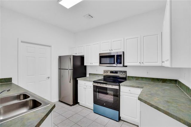 5045 Fairways Circle D306, Vero Beach, FL 32967
