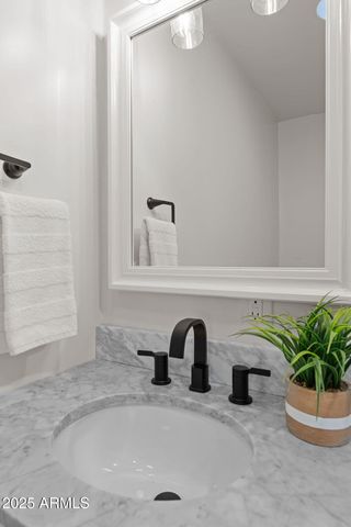 2027 N 81ST Street, Scottsdale, AZ 85257