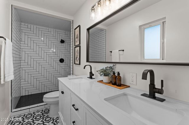 2027 N 81ST Street, Scottsdale, AZ 85257